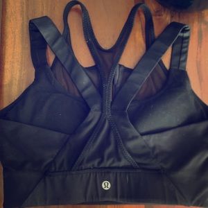 Like new LuLu black zip up sports bra